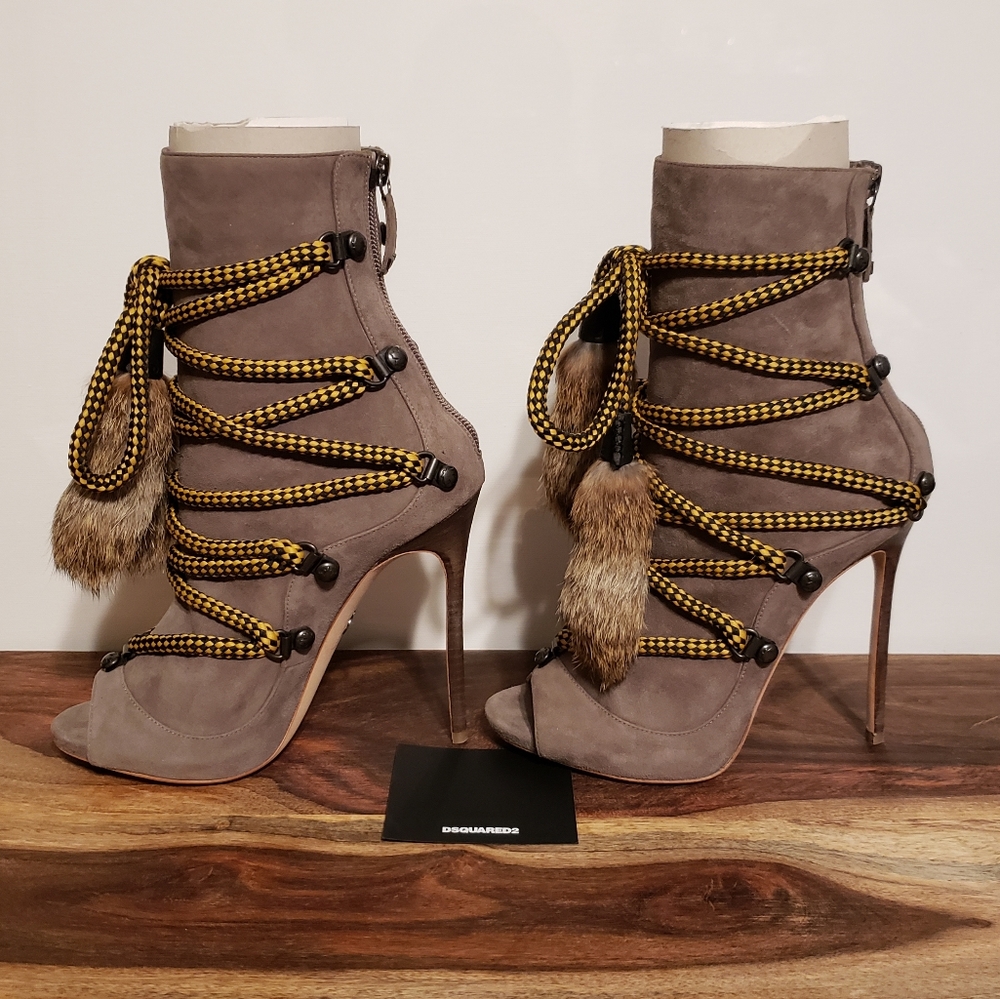 $1,475 Authentic 😍 DSQUARED2 Rabbit Fur Booties